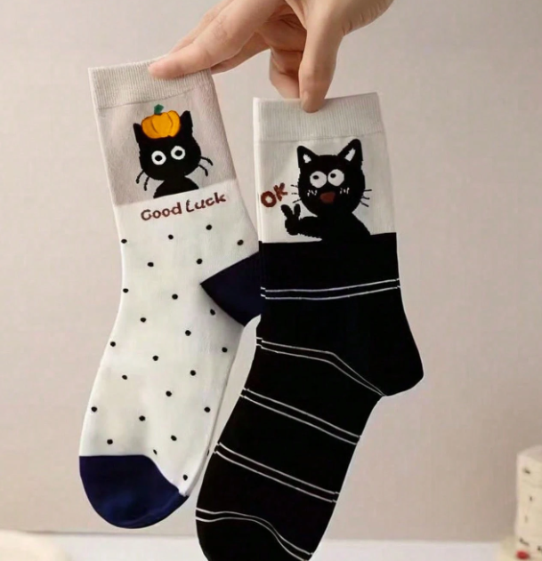 Calcetines Gatitos Divertidos – Suaves, cómodos y llenos de personalidad (4 pares)