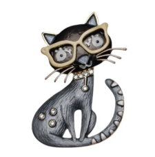 Broche de imán esmaltado de gatita sentada con gafas, color gris