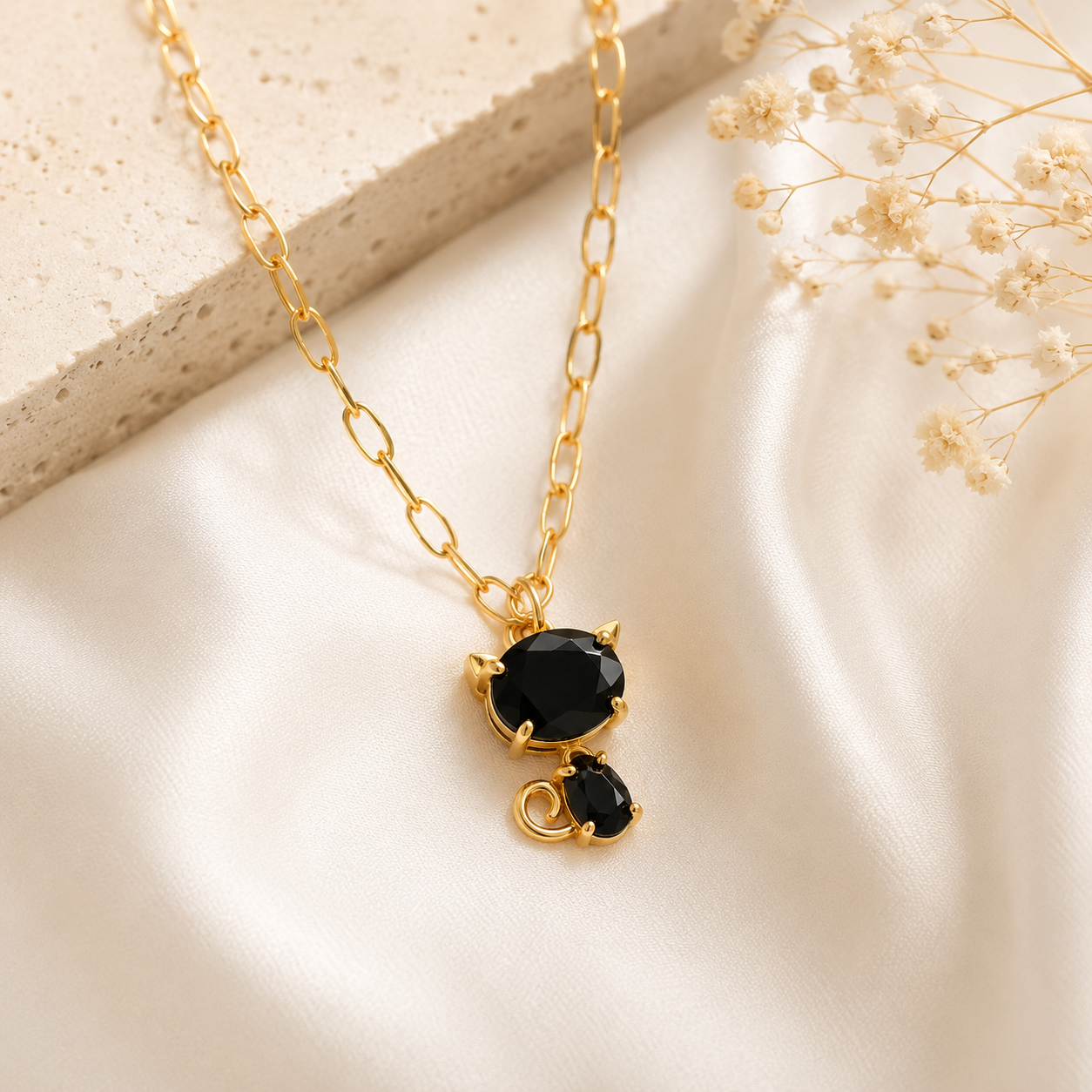 Collar Acero Inoxidable Dorado Gatito Negro