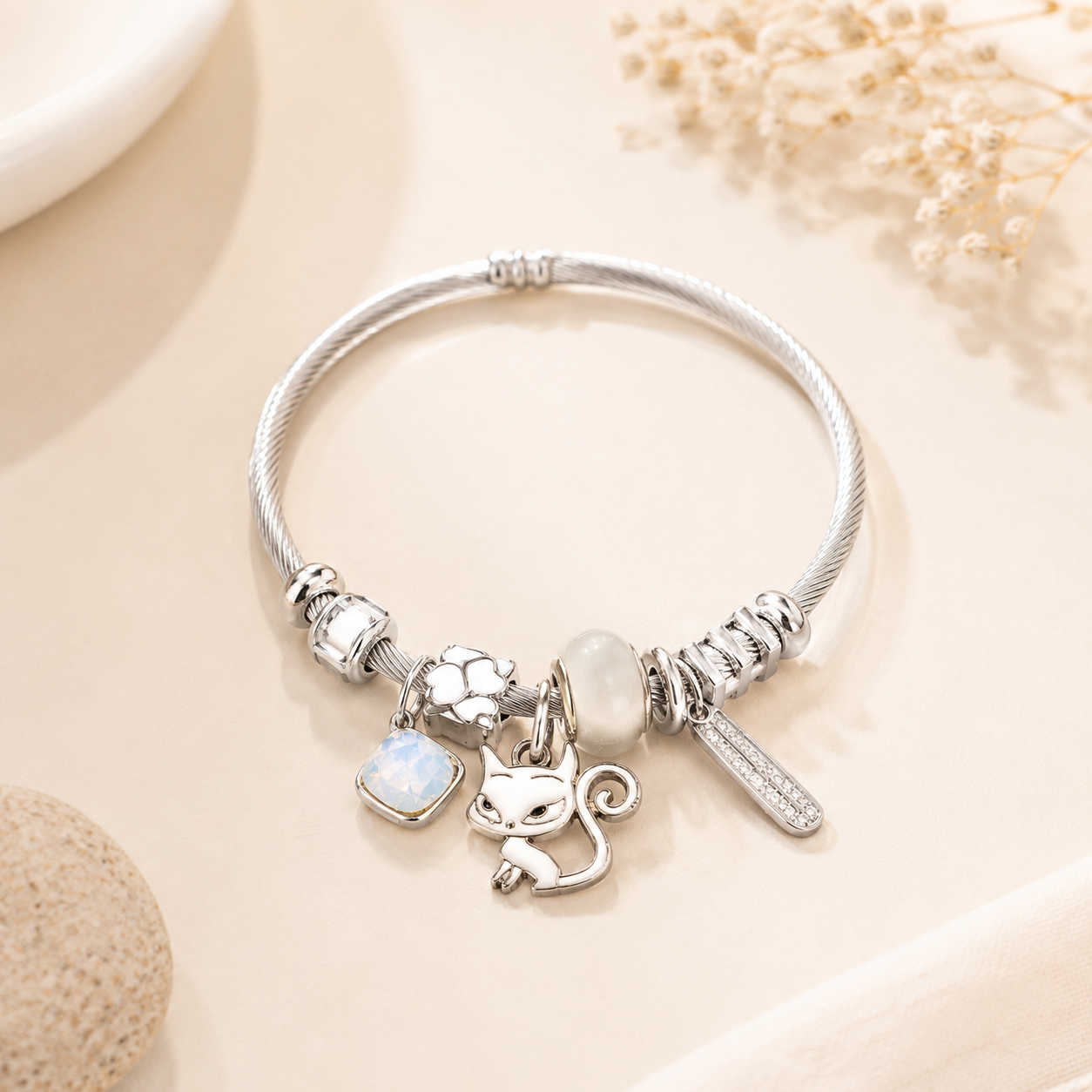 Pulsera de Acero Inoxidable con Charms Gatito Blanco