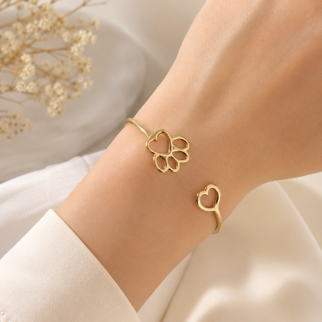 Pulsera Acero inoxidable Corazón y Huella Dorada Ajustable