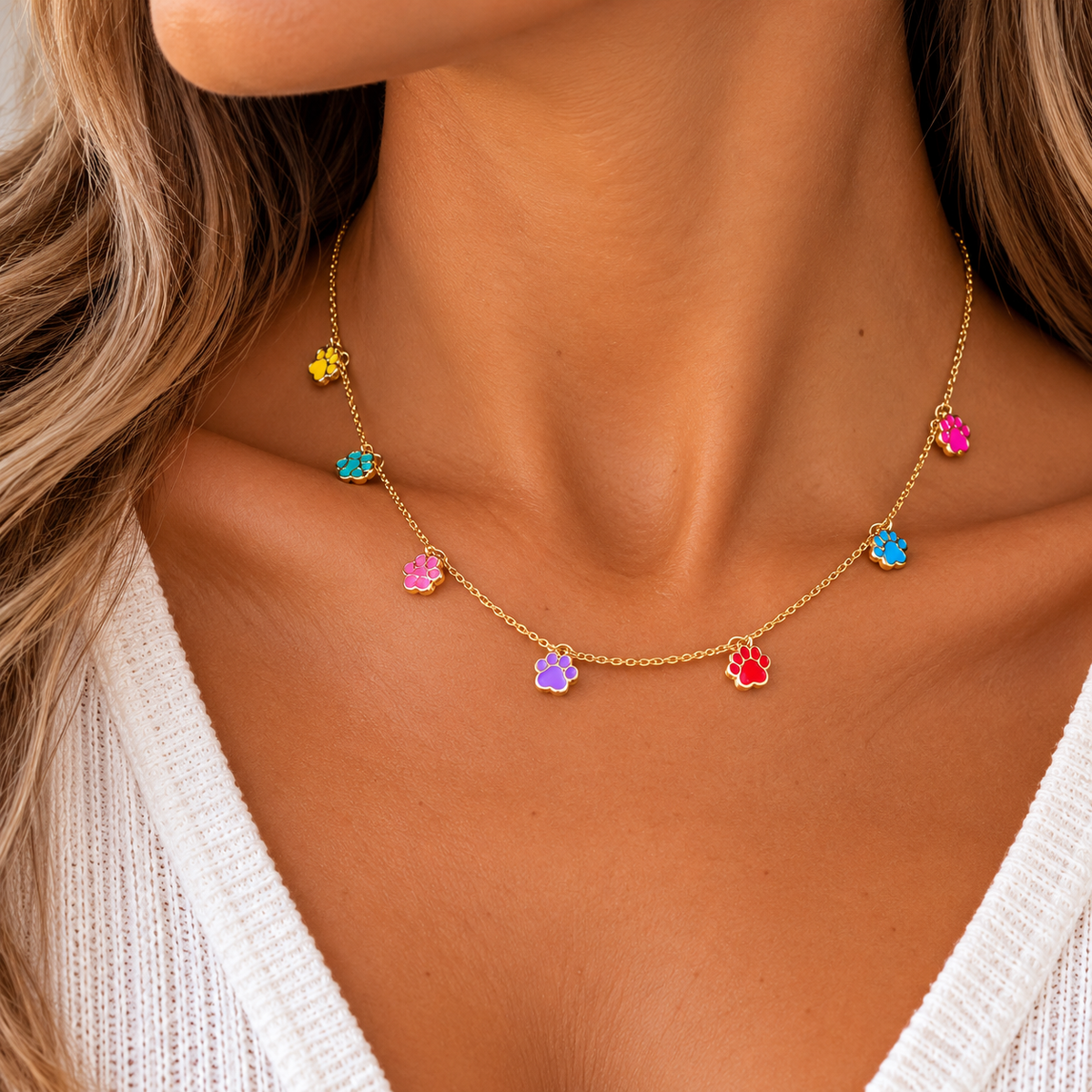 Collar de Acero Inoxidable Huellitas de Colores Dorado