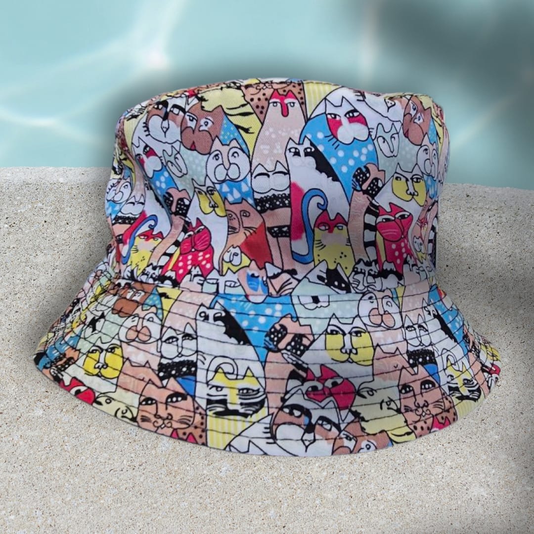 Gorro de pescador estampado de gatitos