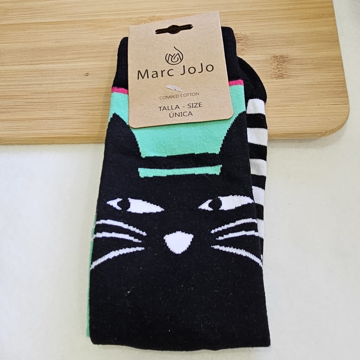 Calcetines Gato Negro – Delante y detrás