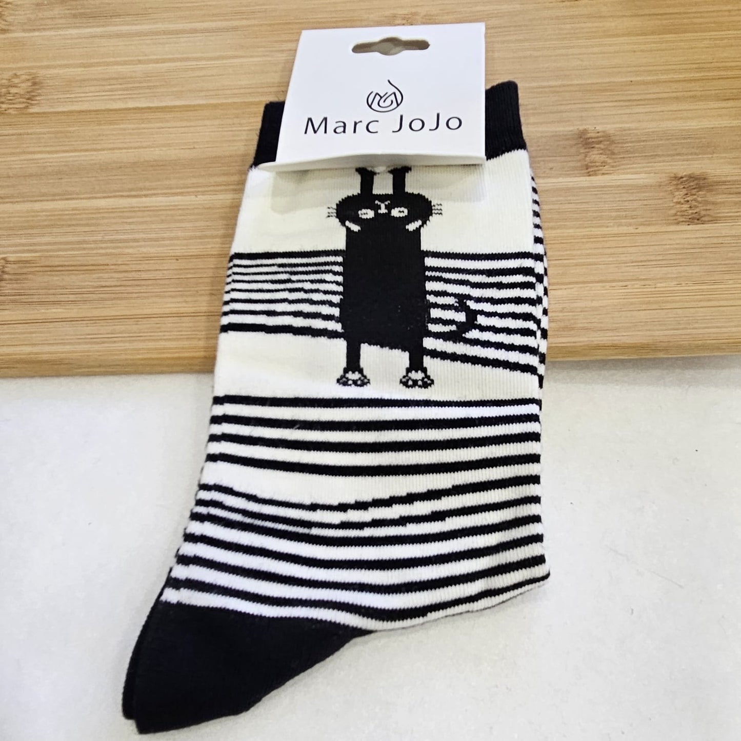 Calcetines Marc Jojo – Gato negro estirado