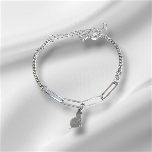 Pulsera de plata de ley con silueta de gato