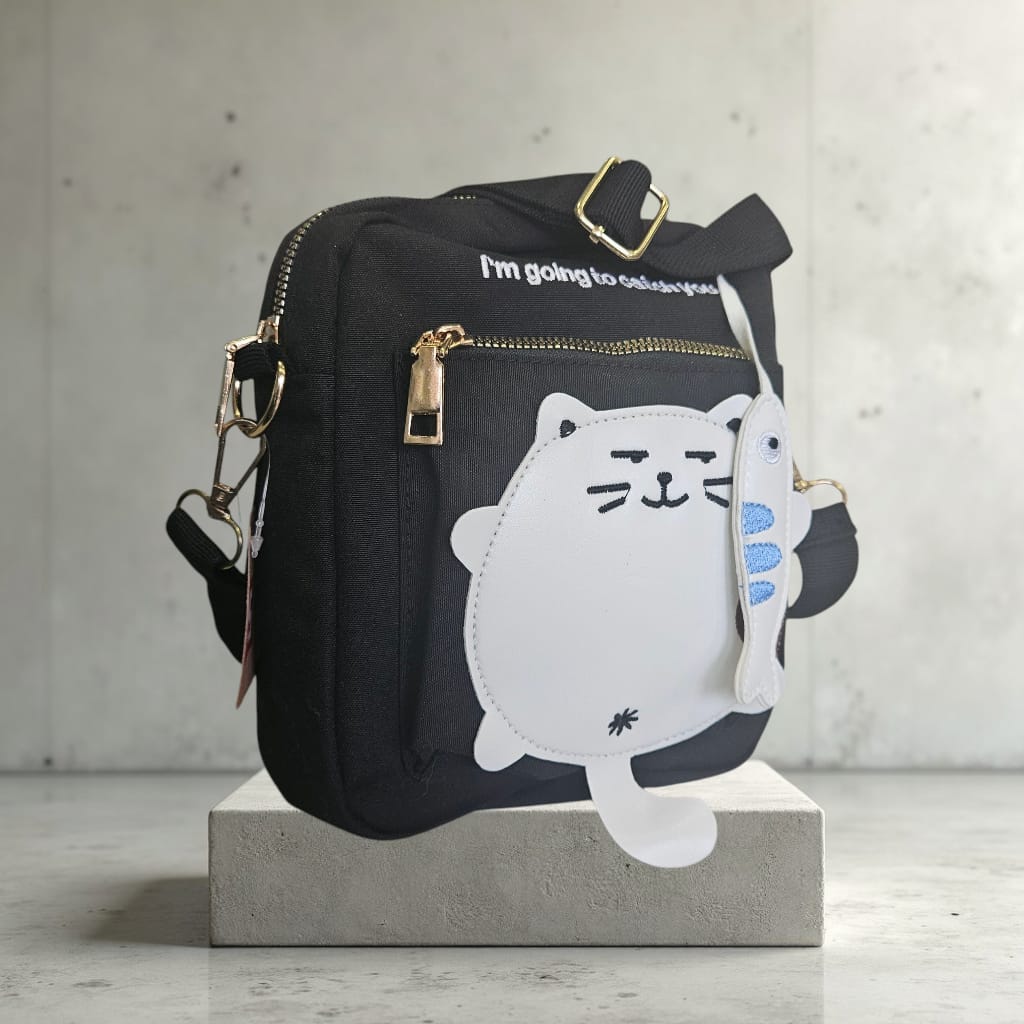Bolso de gatito redondo y pez, color negro