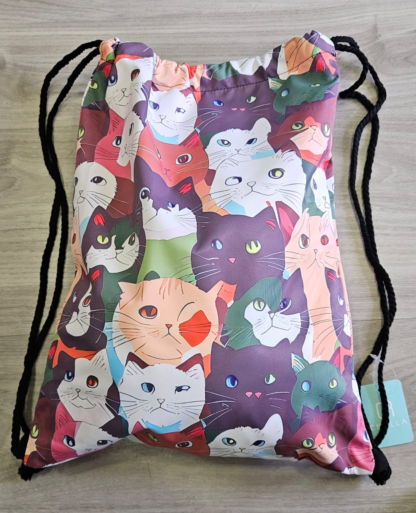 Mochila con cordón con estampado de gatitos multicolor