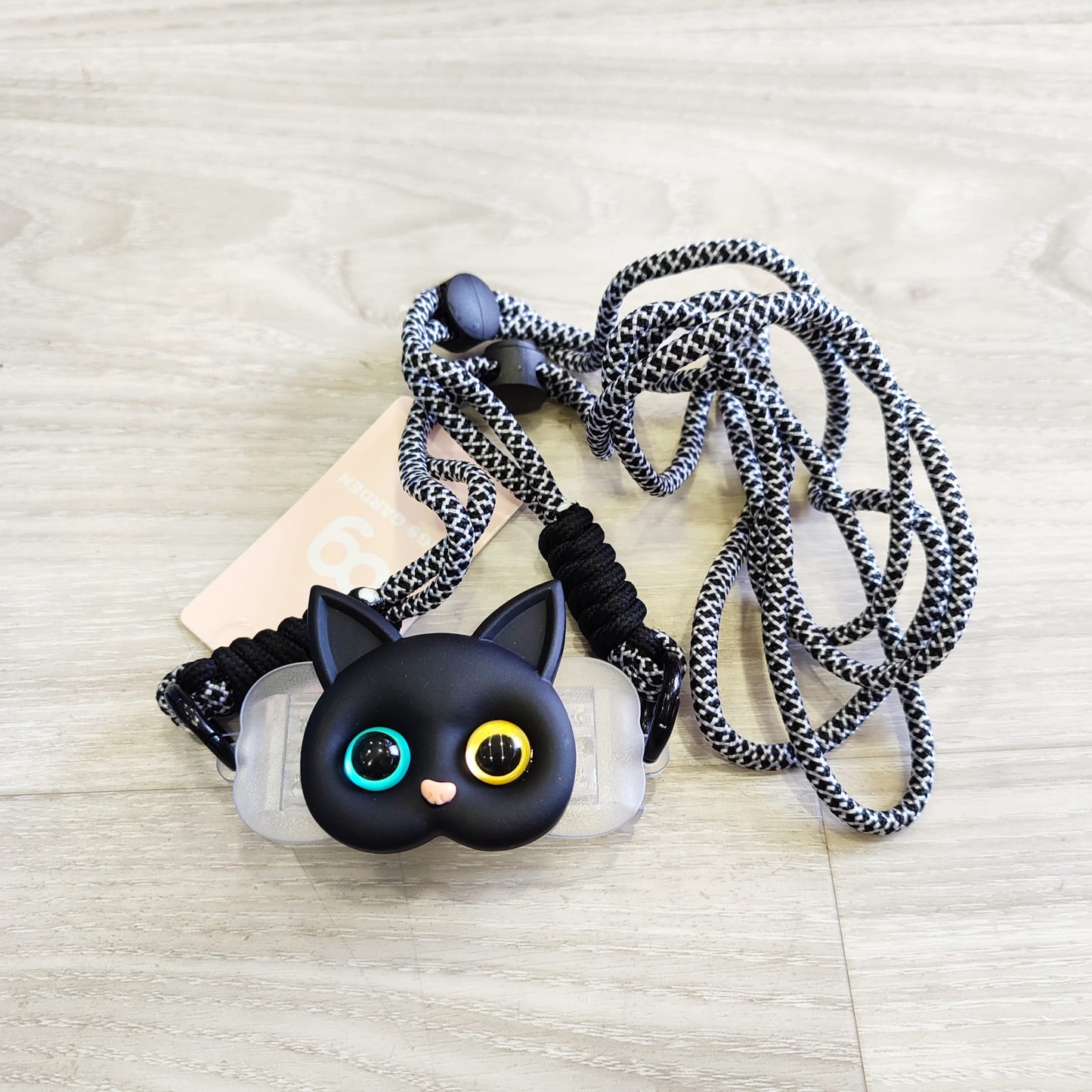 Clip anti-pérdida de teléfono con diseño de cabeza de gatito negro