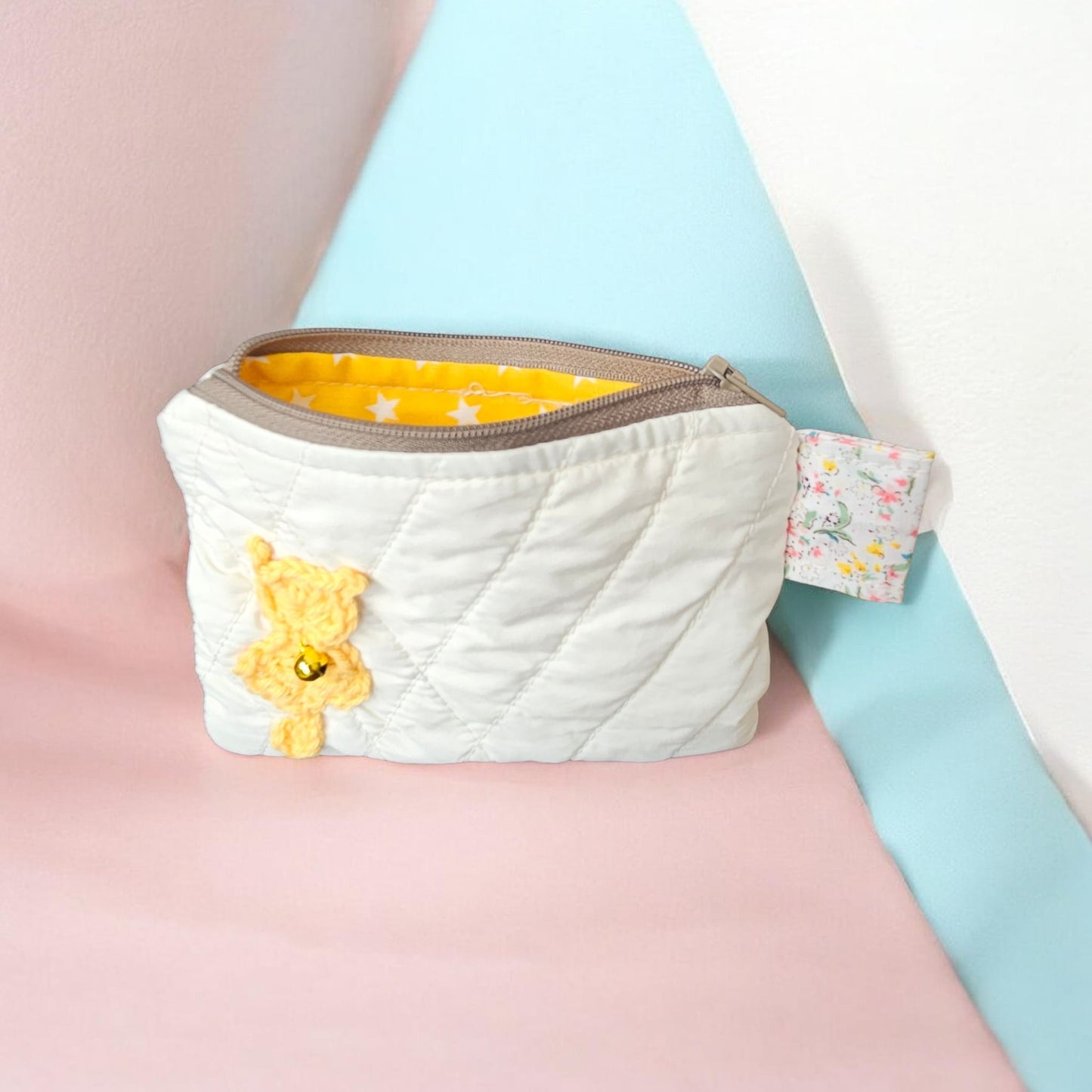 Cartera- monedero acolchado con gato amarillo(@lucikukadas)