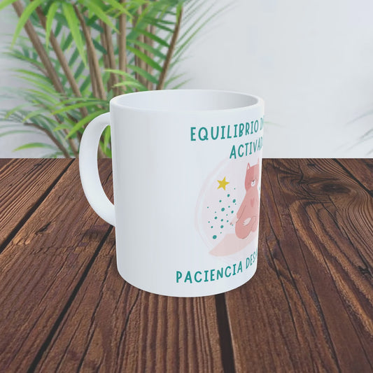 Taza divertida con frase "Equilibrio interior activado, paciencia desactivada"