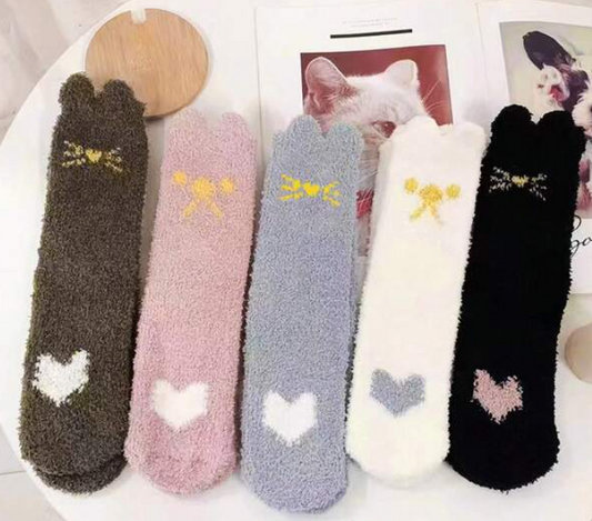 Calcetines de terciopelo coral para mujer con diseño de corazón y garras de gato (pack de 5 pares)