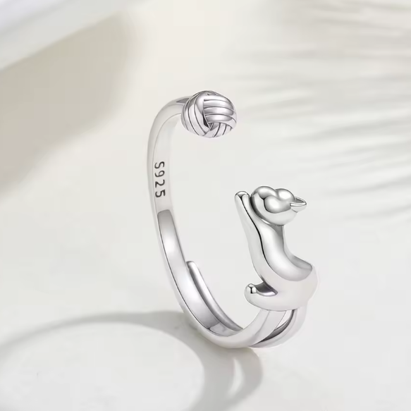 Anillo Gatito y Ovillo de Plata de Ley 925