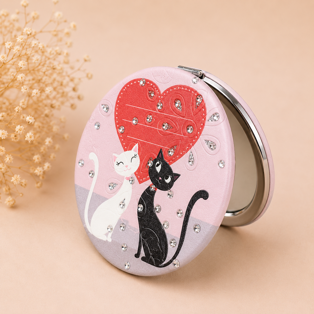 Espejo de bolsillo redondo “Gatos Negro y Blanco con corazón"