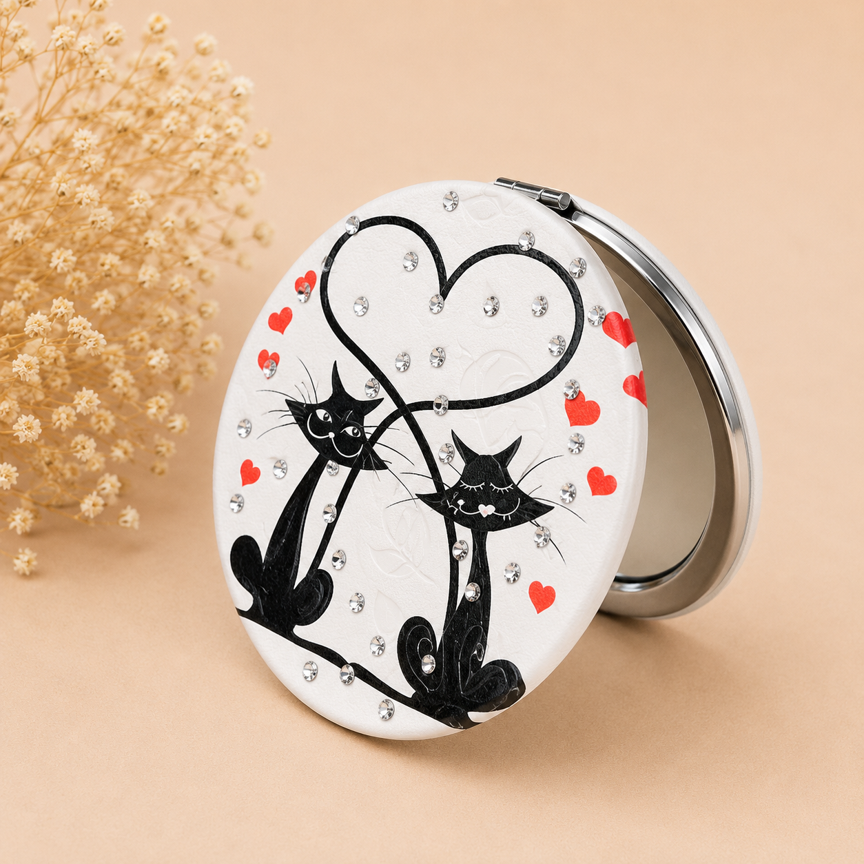 Espejo de bolsillo redondo “Gatos Negro con fondo Blanco y corazón negro"