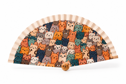 Abanico con diseños de gatos