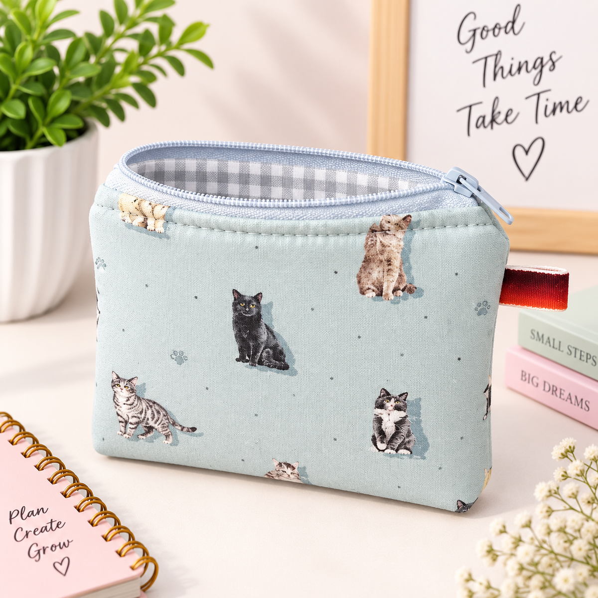 Cartera-monedero con estampado de gatos en azul 2 (@lucikukadas)