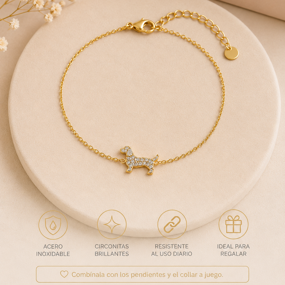 Pulsera de acero inoxidable dorada con perro y circonitas