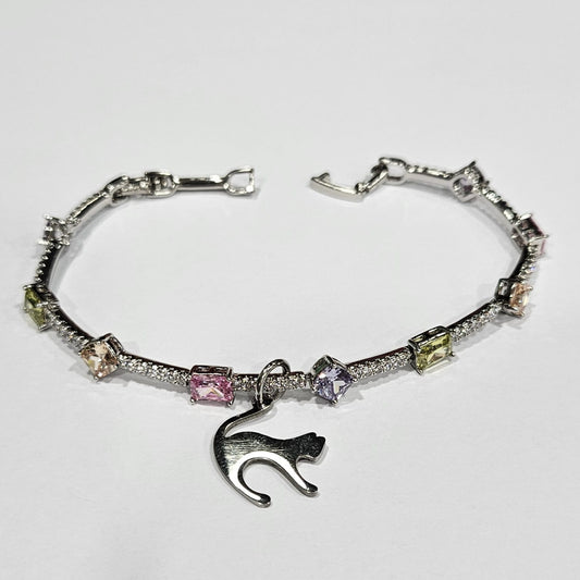 Pulsera de acero con circonitas de colores y colgante de gatitos