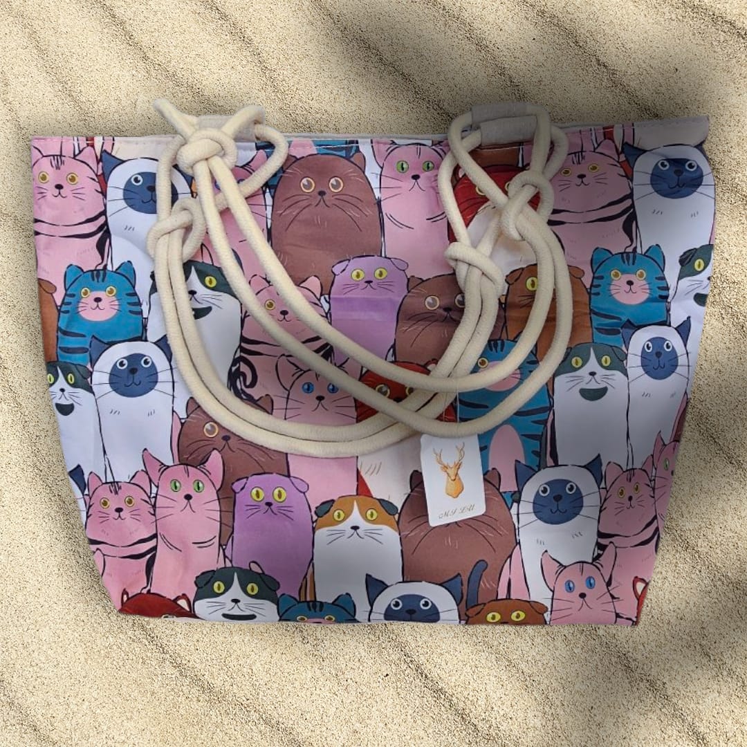 Bolsa grande para playa con gatitos en tono rosa y el asa de cuerda