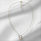 Collar de acero con gatito en dorado