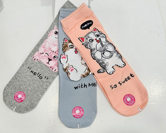 Calcetines de gatitos en colores gris, azul claro y salmón (pack de 3 pares)