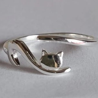 Anillo de Plata de Ley con gatito de cola alzada