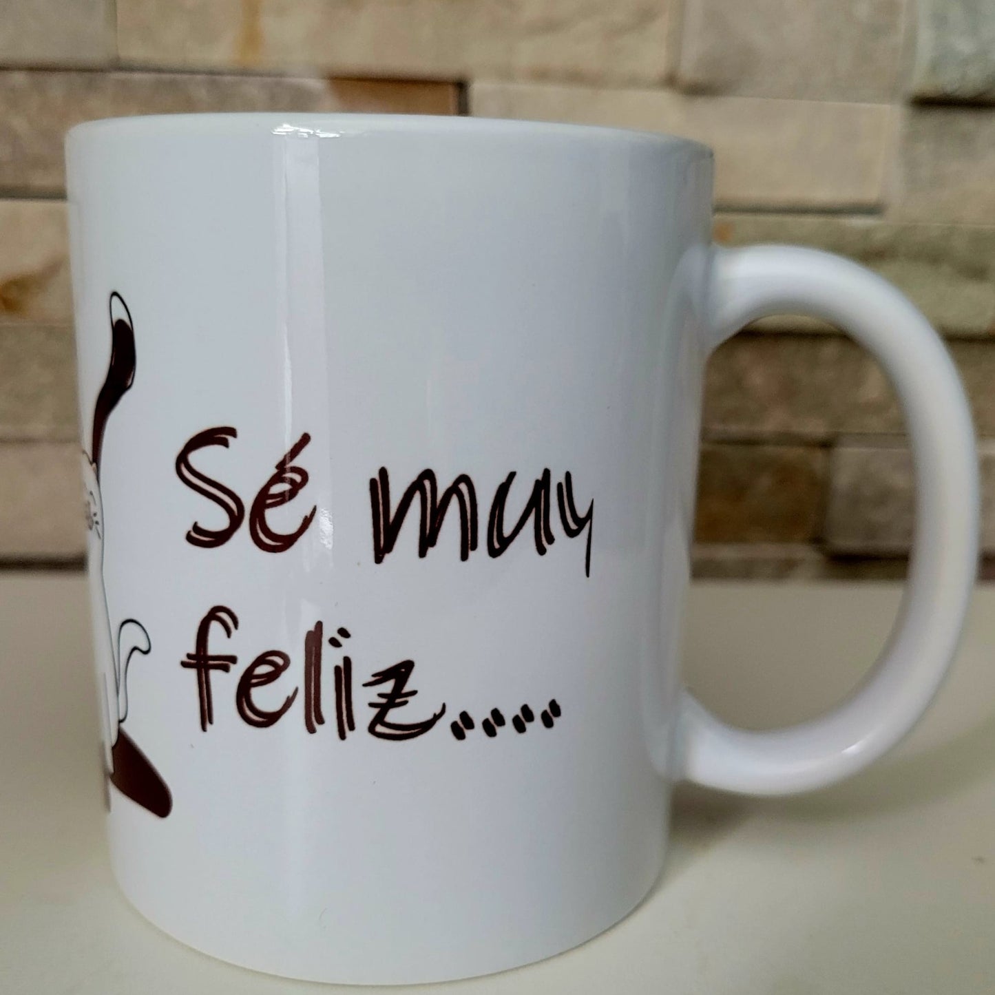 Taza sonríe y ama